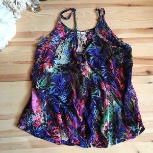 Gorgeous Crossover Semi-Sheer Flounce Camisole
